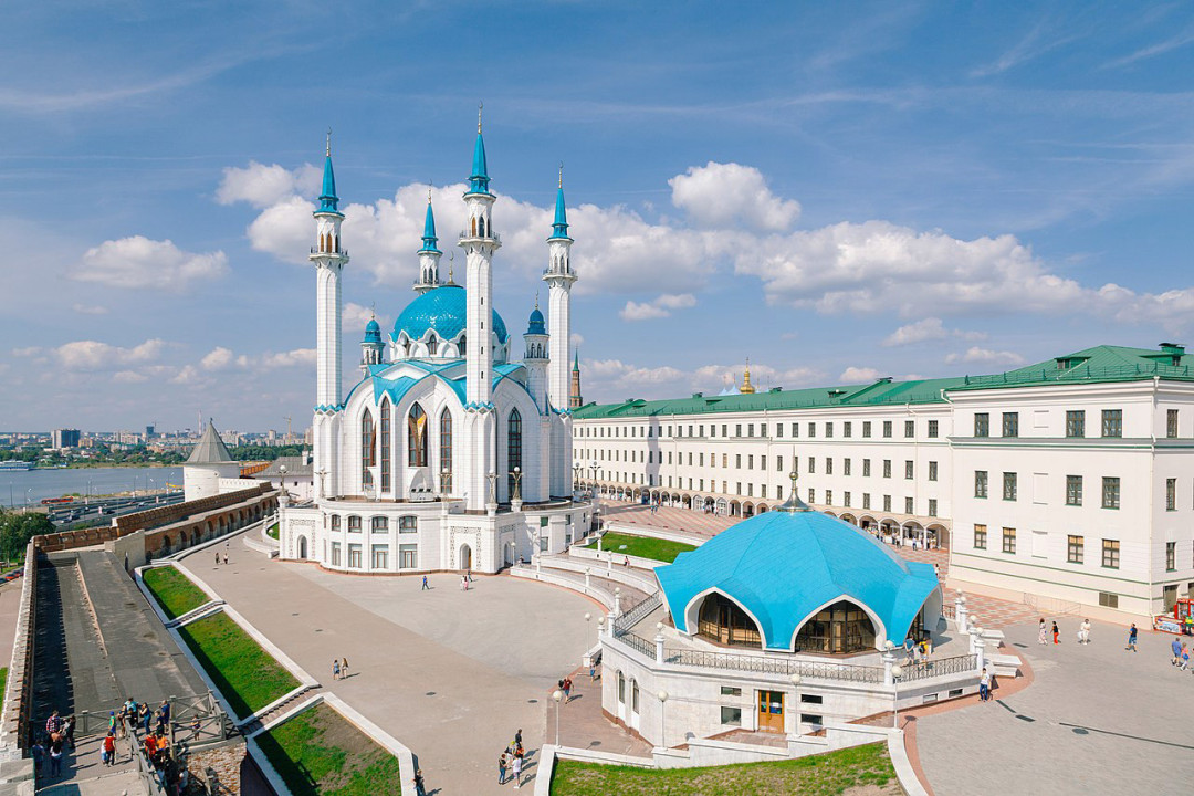 08-24-97quhk-mechet-kul-sharif.cd9f7e96