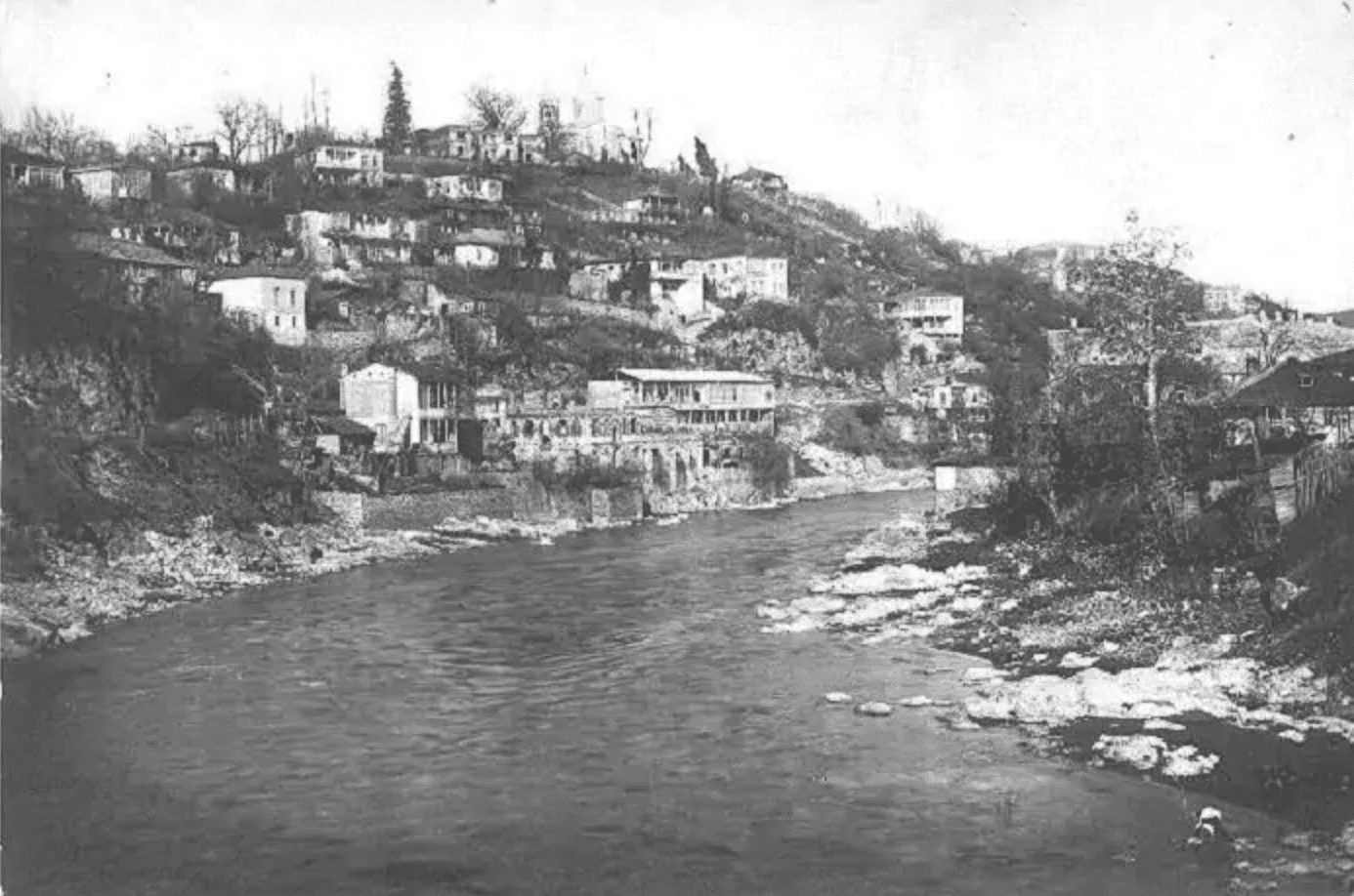 1961b711-0230-476c-8380-6a5eef92655c