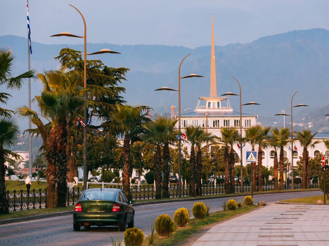 1e170555-011e-44c0-8d70-43a39ab3734e