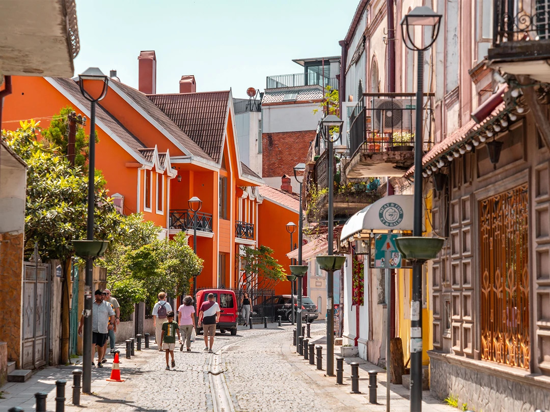 2bc67ca5-dc98-4ab3-9fea-e6294f84a6ff