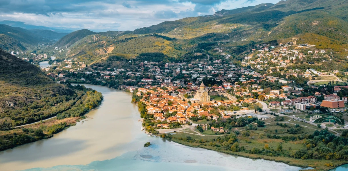 e1eaa66b-b633-4d2f-9b76-3ba0117dbef6