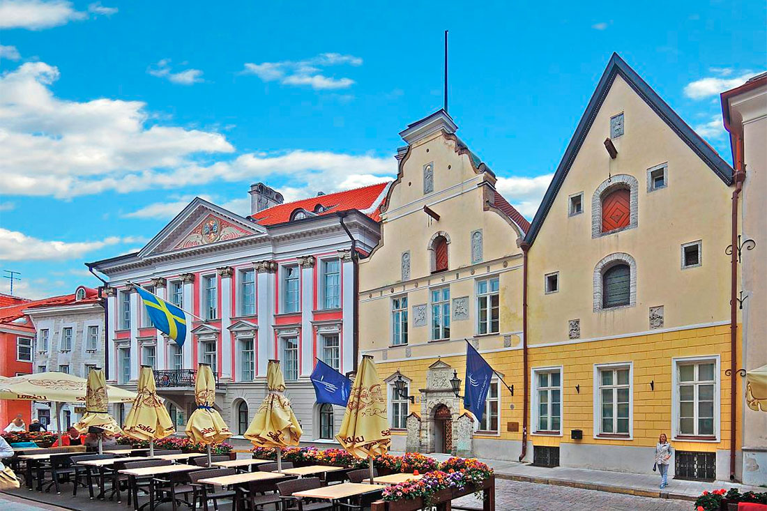 house-of-the-blackheads