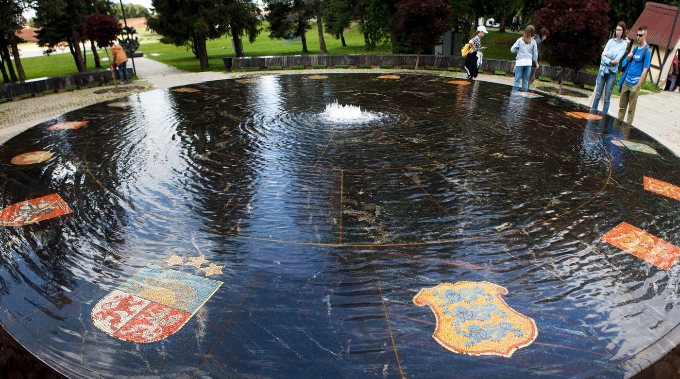 b82cb93d-06b1-498b-aaaf-4b1b0fe410e9