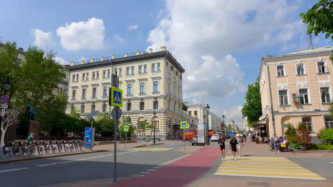 0HJ6g12000hacee3c8B18_W_1125_2436_R5_Q50