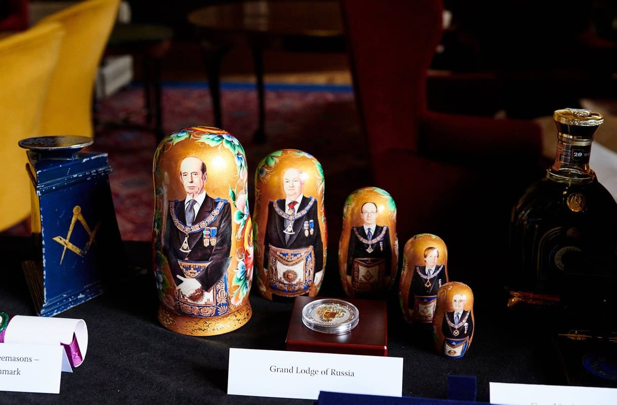 01bacee0-1f92-475f-bcf2-354fd247f1d3