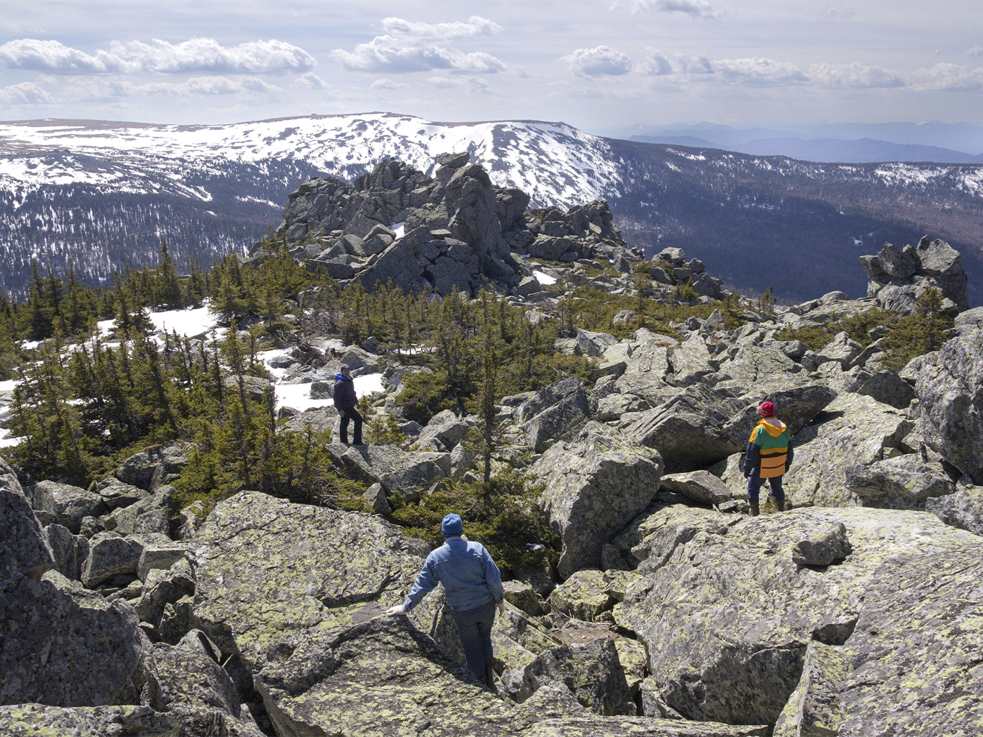 048d4986-cd03-4c99-904e-9e169a23dce5