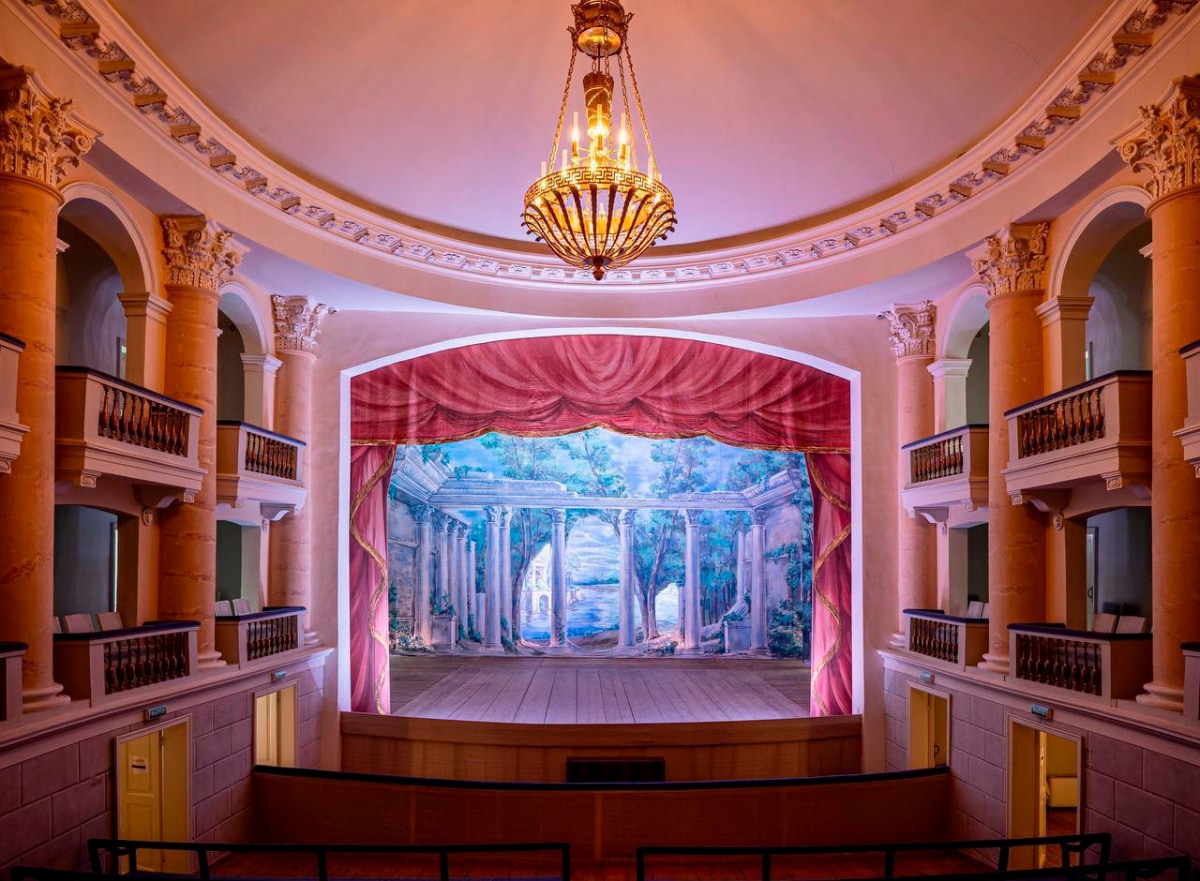 d87c2fd7-2bb8-42e6-844b-7df36d6171af