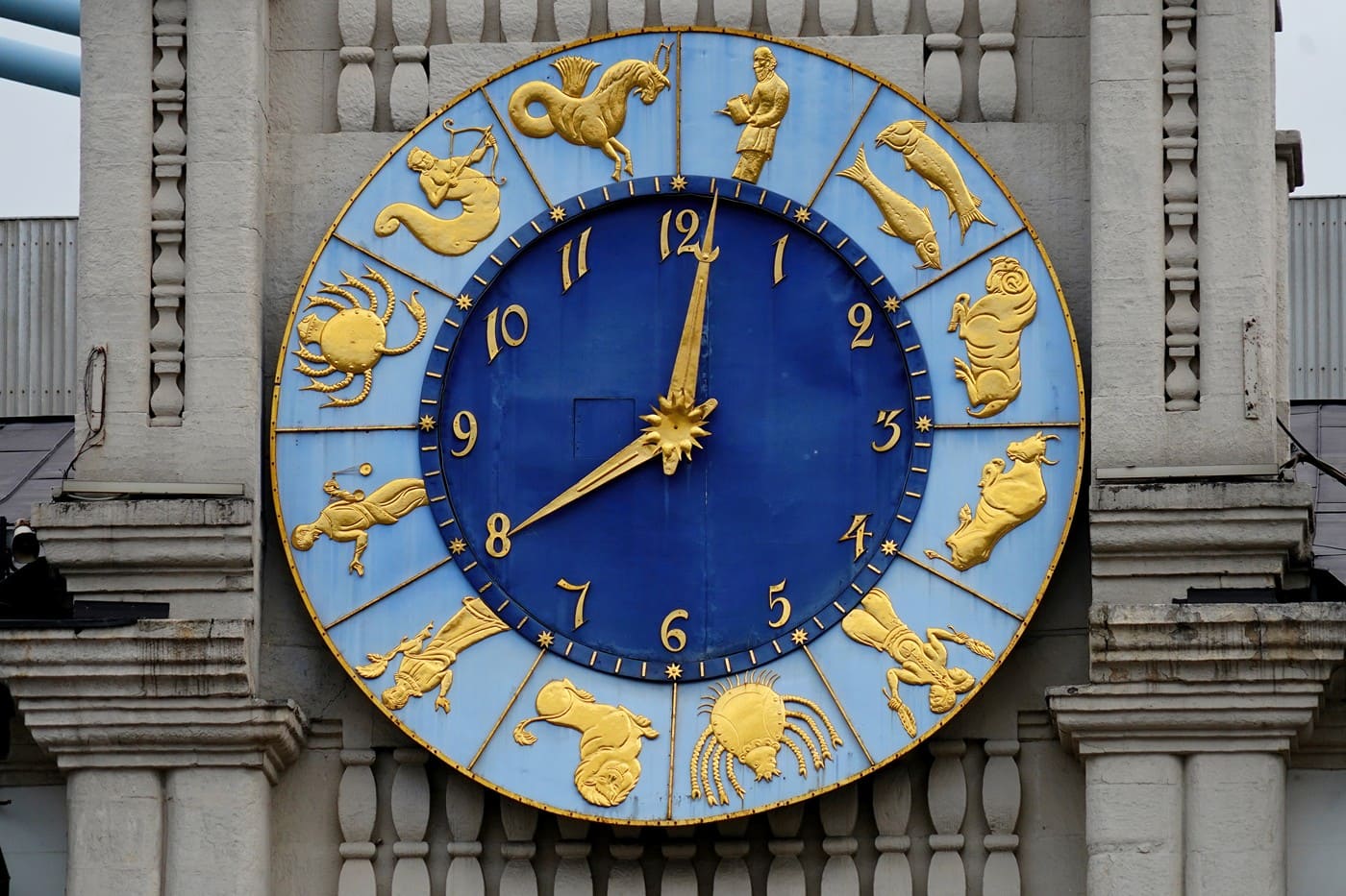 b0f5b4f8-637d-4b80-872b-8adc4081273c