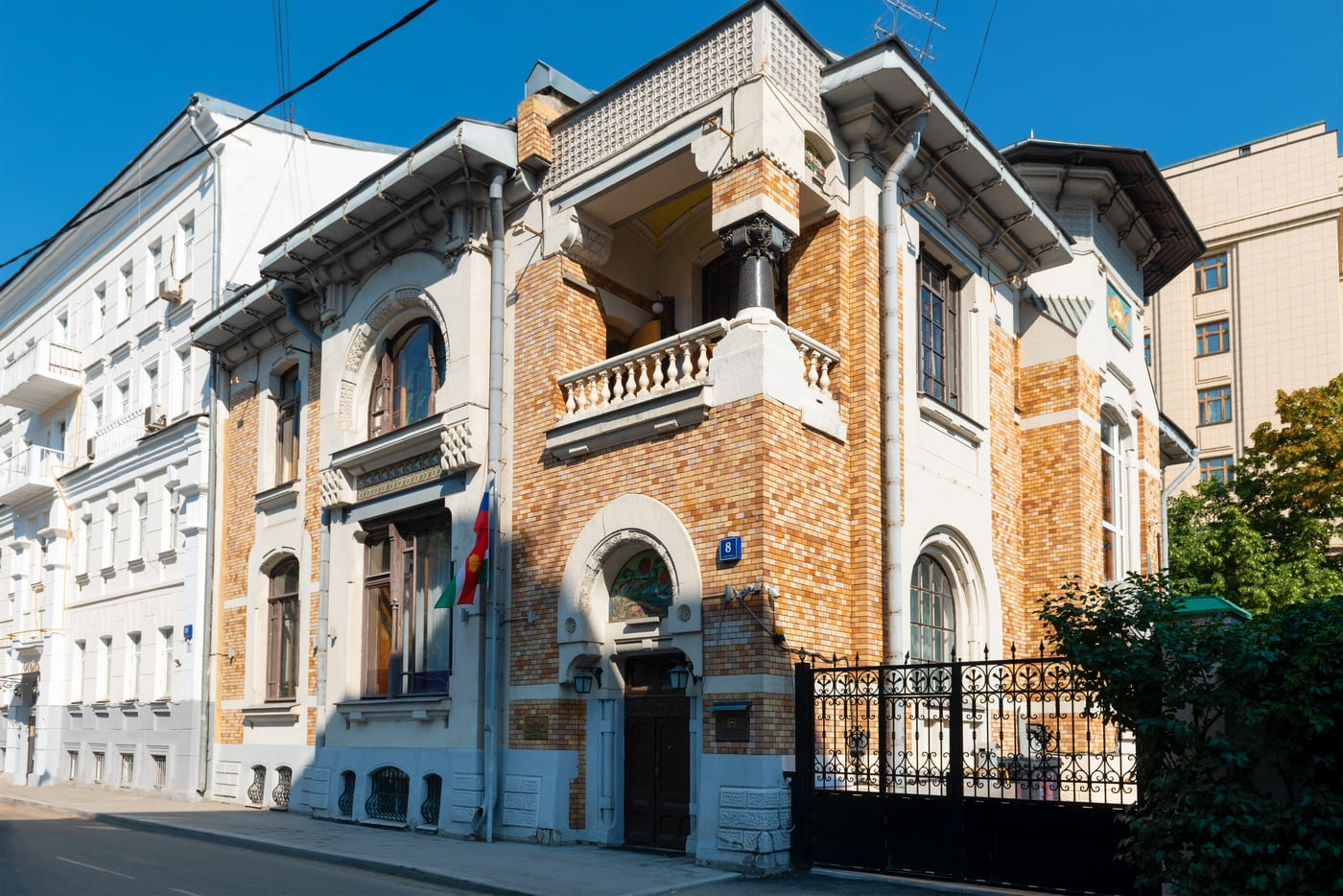 e8e6a226-ac20-4881-82b8-588ad2e45d65