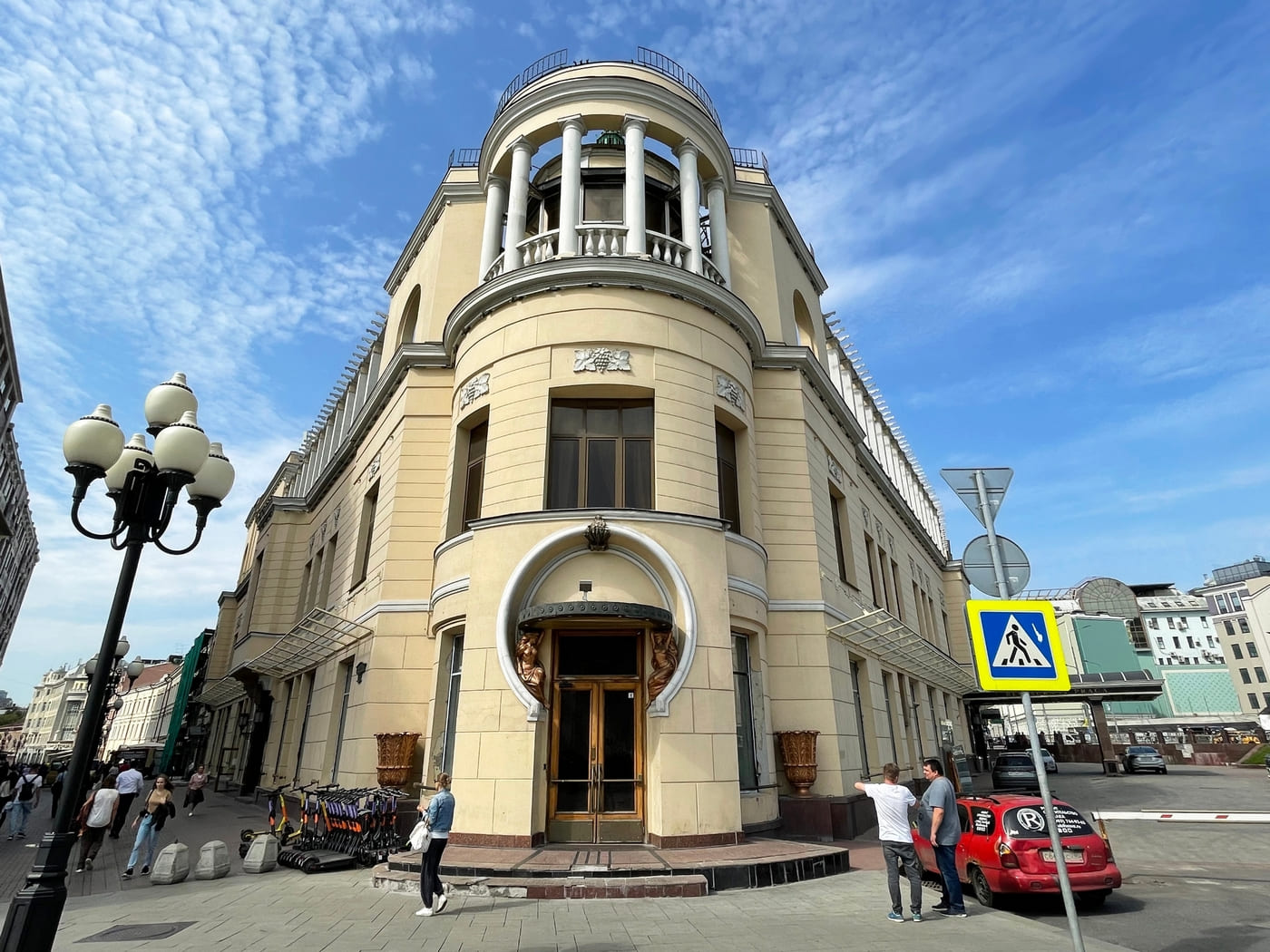 c2ac683c-59ab-4a43-9674-117483218637