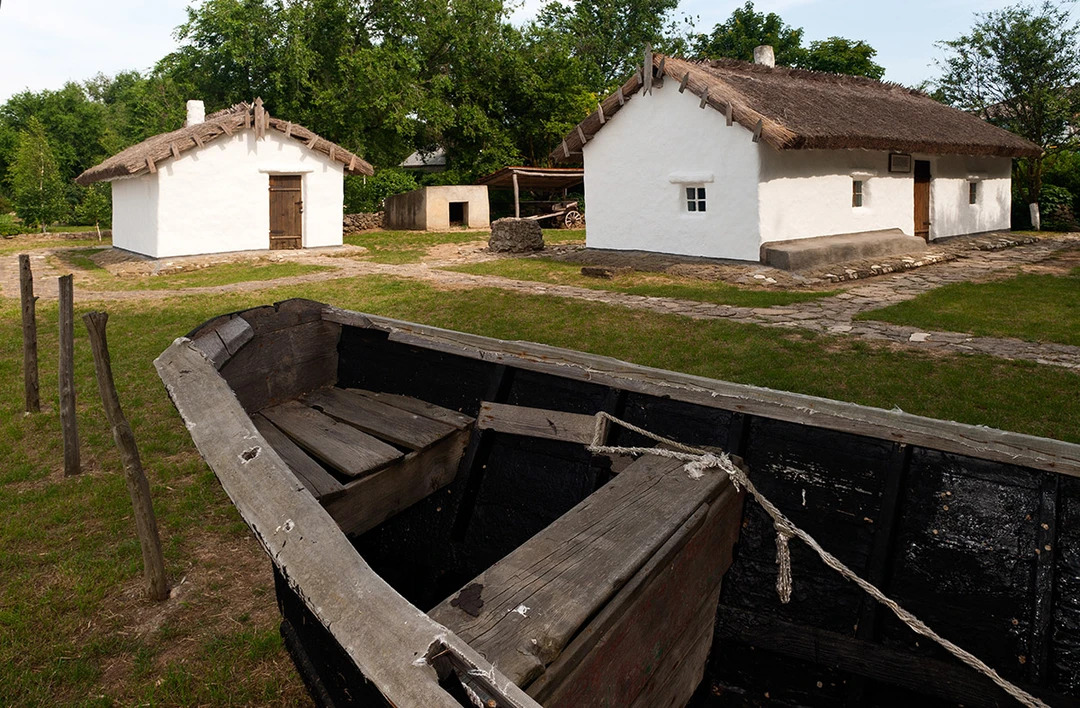 8a03a857-a433-45f0-8ab2-8b09bafeae88