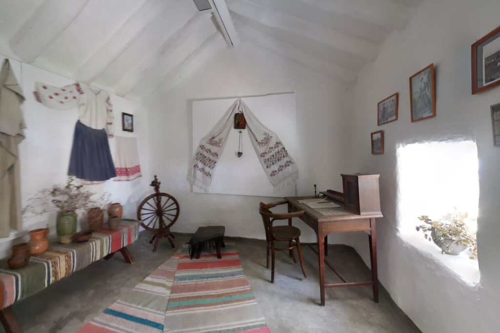 dostoprimechatelnosti-stanicy-taman-dom-muzey-lermontova-7-1024x682