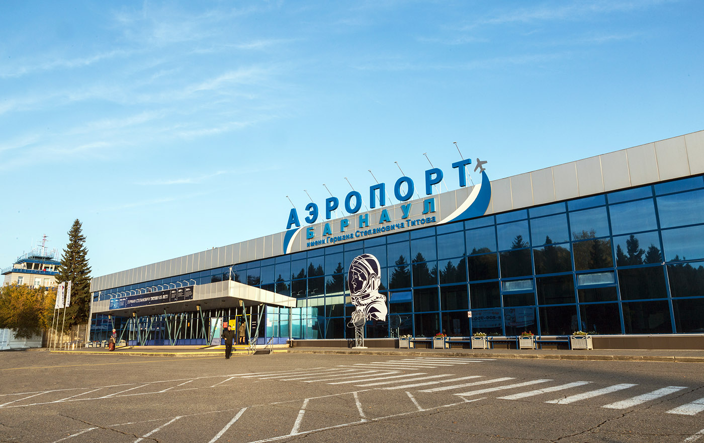 9ea3c7c0-6102-4cb0-ad7f-bbaa5b18b9cb