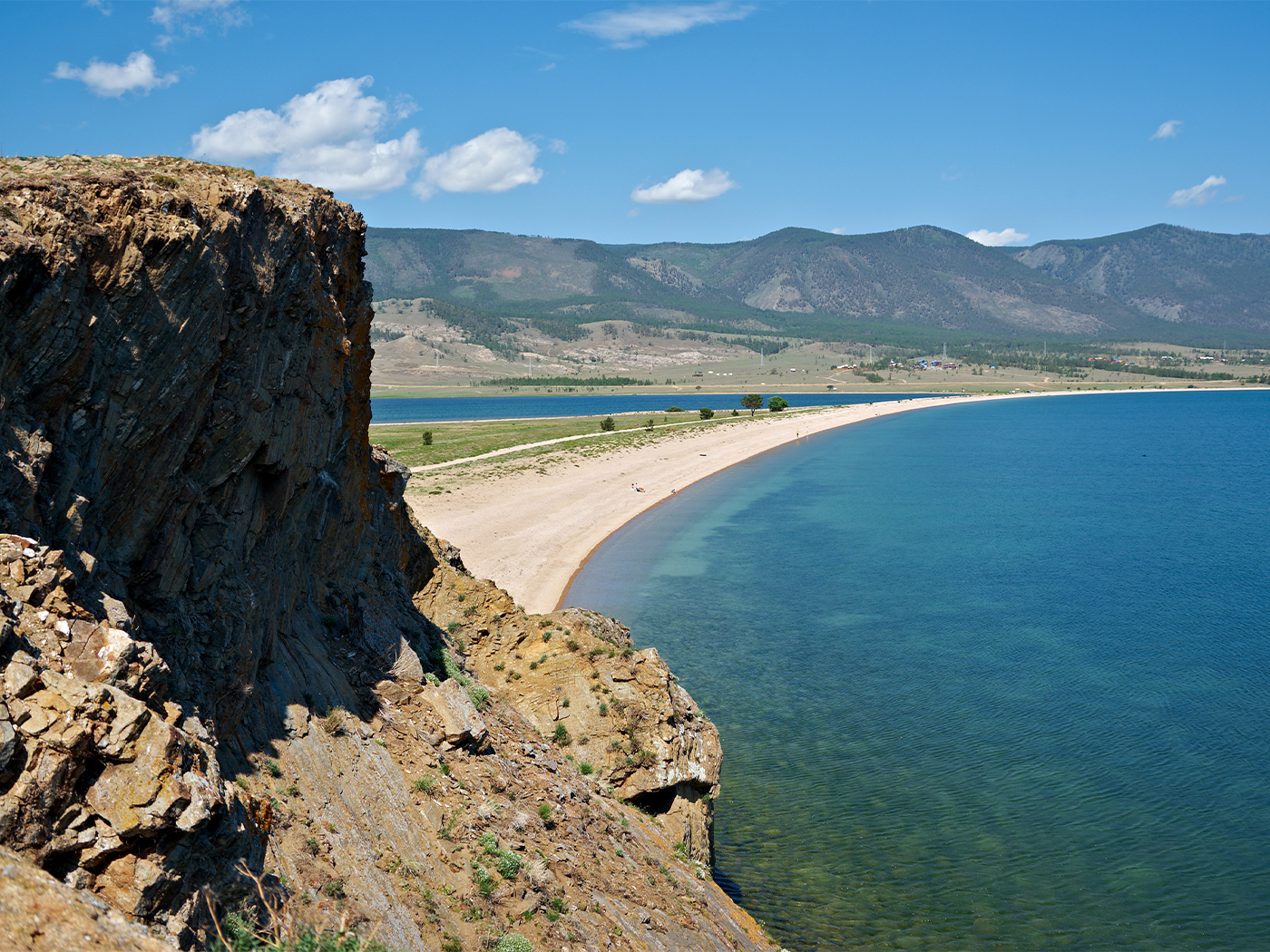 e86d7790-6e3b-4791-bca9-d114753e57f3