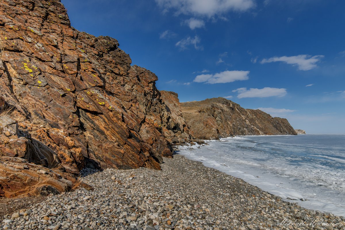 7a2fad74c65b4eeaae525ee24e9bdf27.max-1200x800