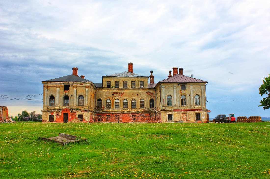10-usadba-priklonskikh-rukavishnikovykh