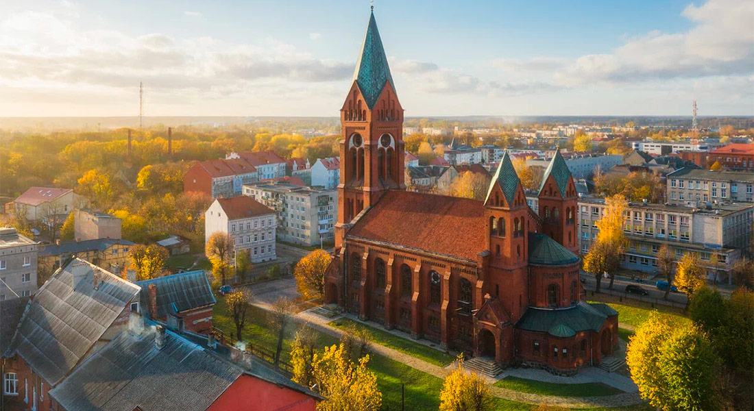 dostoprimechatelnosti-chernjahovska
