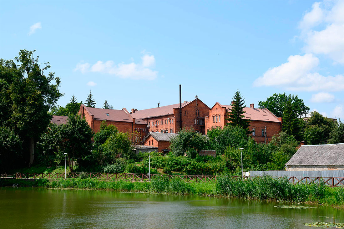 zdanie-korolevskoj-uchitelskoj-seminarii
