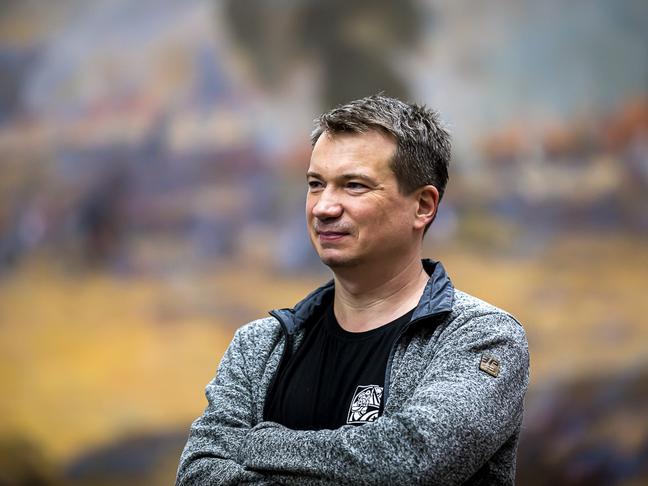 restavratsionnymi_rabotami_rukovodit_ivan_krivshinko.jpg__650x486_q75_subsampling-2_upscale