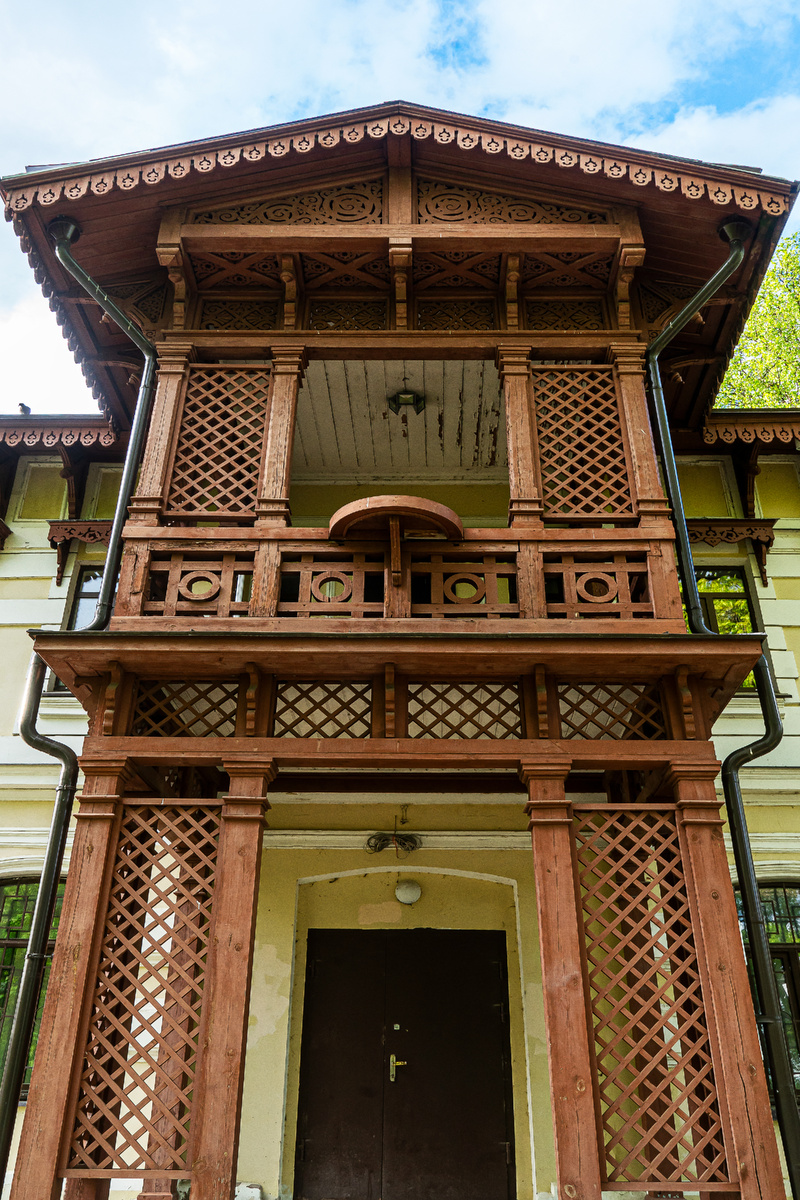 scale_1200 (1)