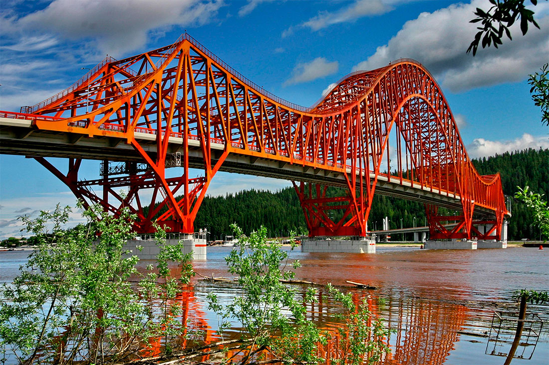 automobile-bridge-across-the-irtysh-red-dragon