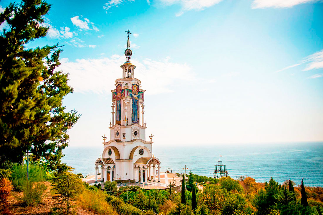 temple-lighthouse-of-st-nicholas-the-wonderworker