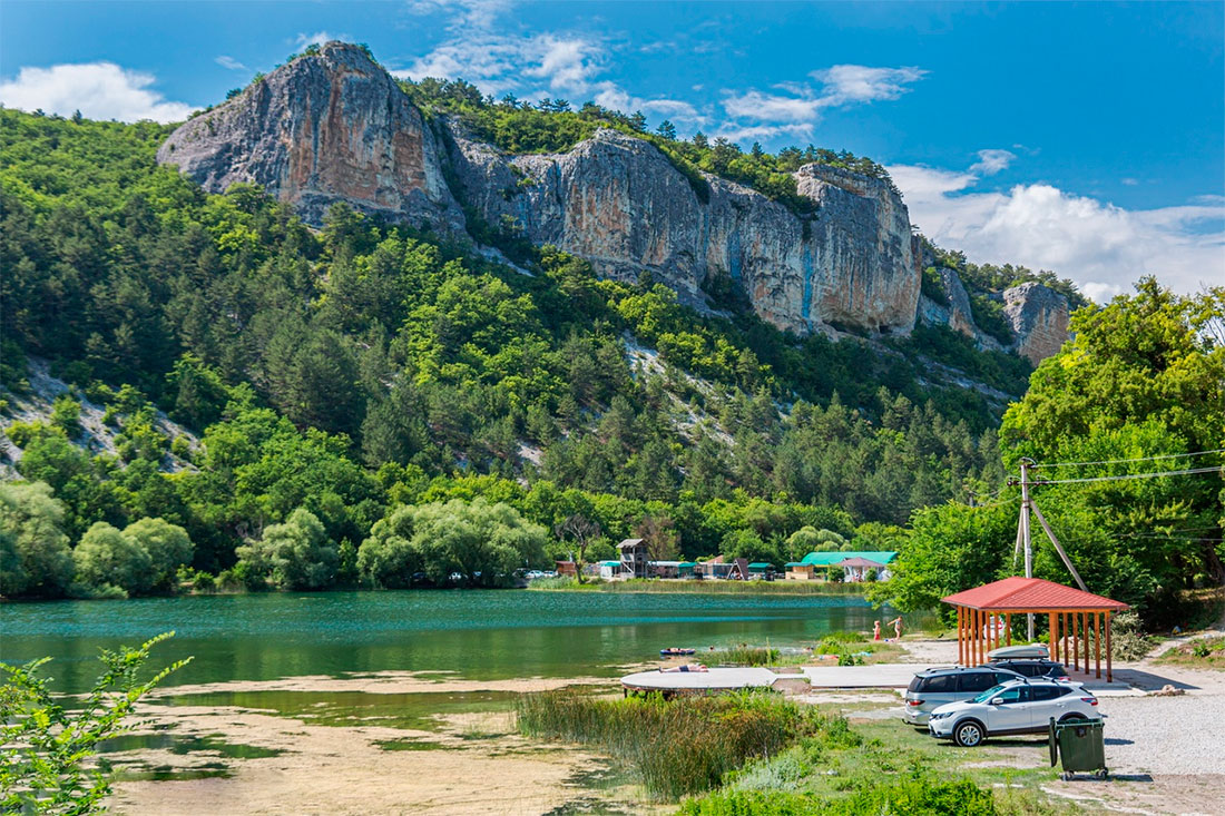 mangup-lake