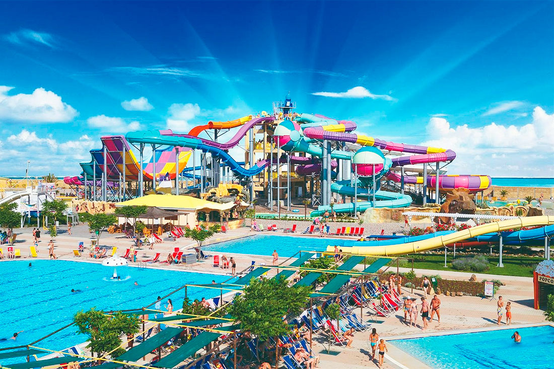 waterpark-banana-republic