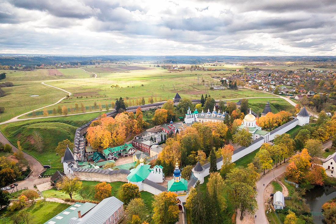 pskov-pechersky-monastery