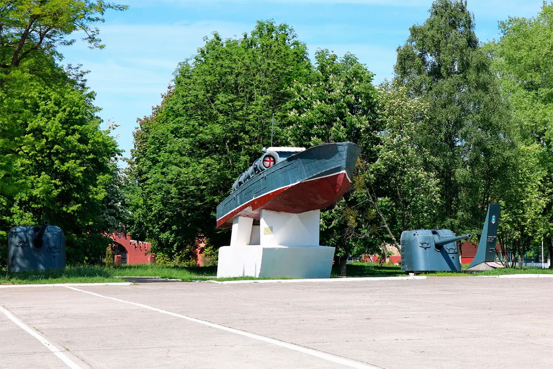baltic-glory-square