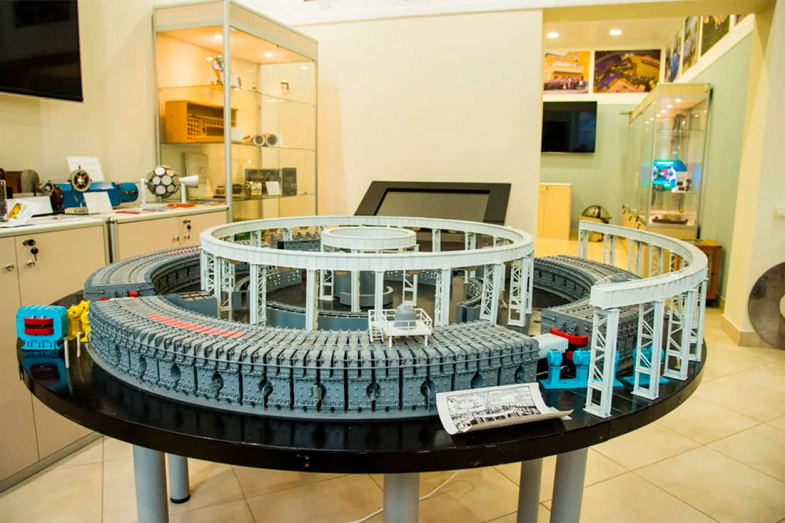jinr-museum-of-the-history-of-science-and-technology