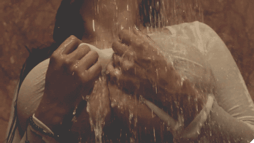 !!!!СИСЬКИ АХУЕННЫ 