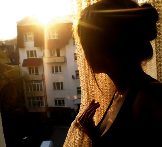 x_63bfc148.1356895967.7564