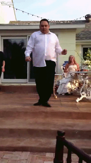 Танцор