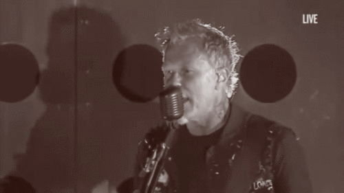 Слежу за тобой