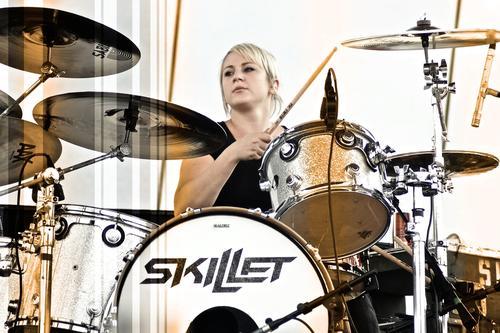 Skillet+jen+1_large