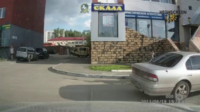 Как маршрутники в Томске соблюдают ПДД после повышения тарифов