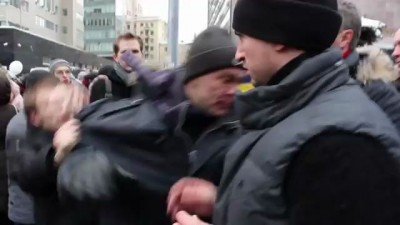 Нападение на Прохорова на митинге 24.12 пр.Сахарова