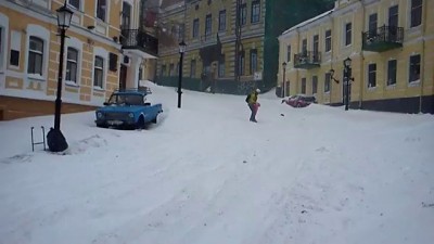 23 марта 2013. На сноуборде по Андреевскому спуску.