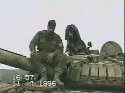 Чечня 1996  подбитый танк
