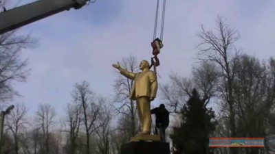 Демонтаж памятника Ленину в Котовске