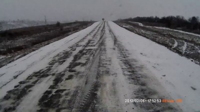 Гололед на трассе Камышин - Волгоград (HD)