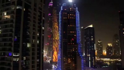 2. В Дубае открылся самый высокий в мире "закрученный" небоскреб
