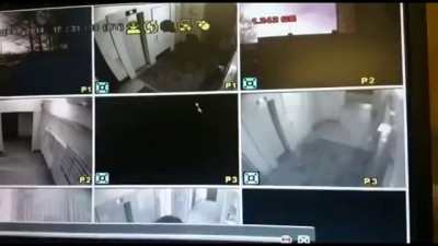 Видео с камеры наблюдения: избиение бабушки