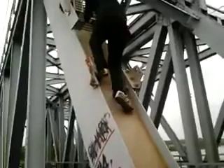 жахнуло током