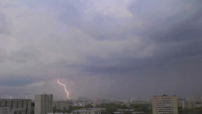 молнии в Москве