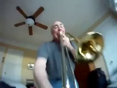 LOL! Go Pro mounted on trumpet! Videocamera montata su trombone!