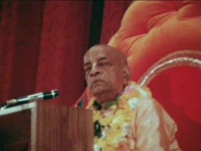 Мы заставили Кришну разрешить нам прийти