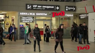 Улетное видео офигенного флэшмоба на вокзалах Москвы