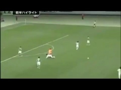 Carton rouge en 5 secondes! League Japonaise football